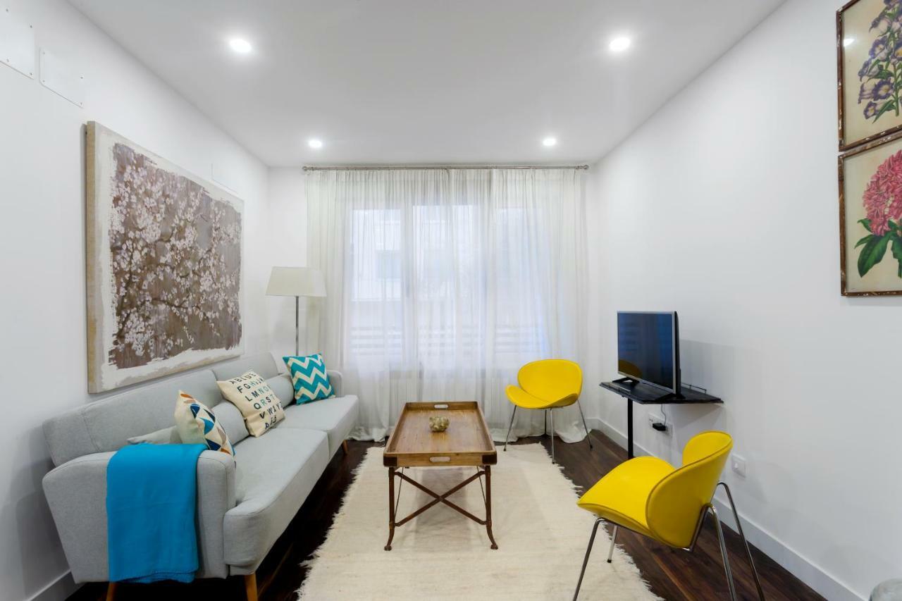 Moncloa Apartment Madrid Bagian luar foto